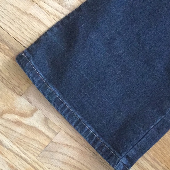 Jessica Simpson Jeans - Picture 3 of 5